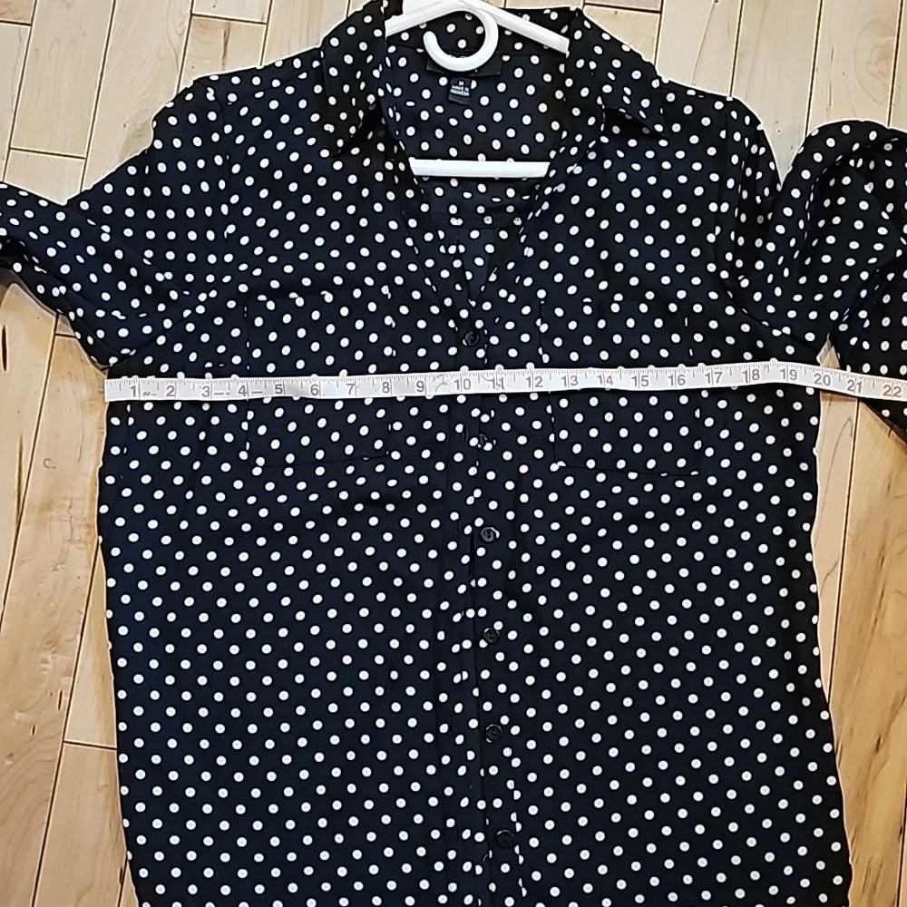 BCX button down blouse - Picture 3 of 6